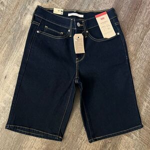 Levi's Shaping Bermuda Shorts- Size 27
